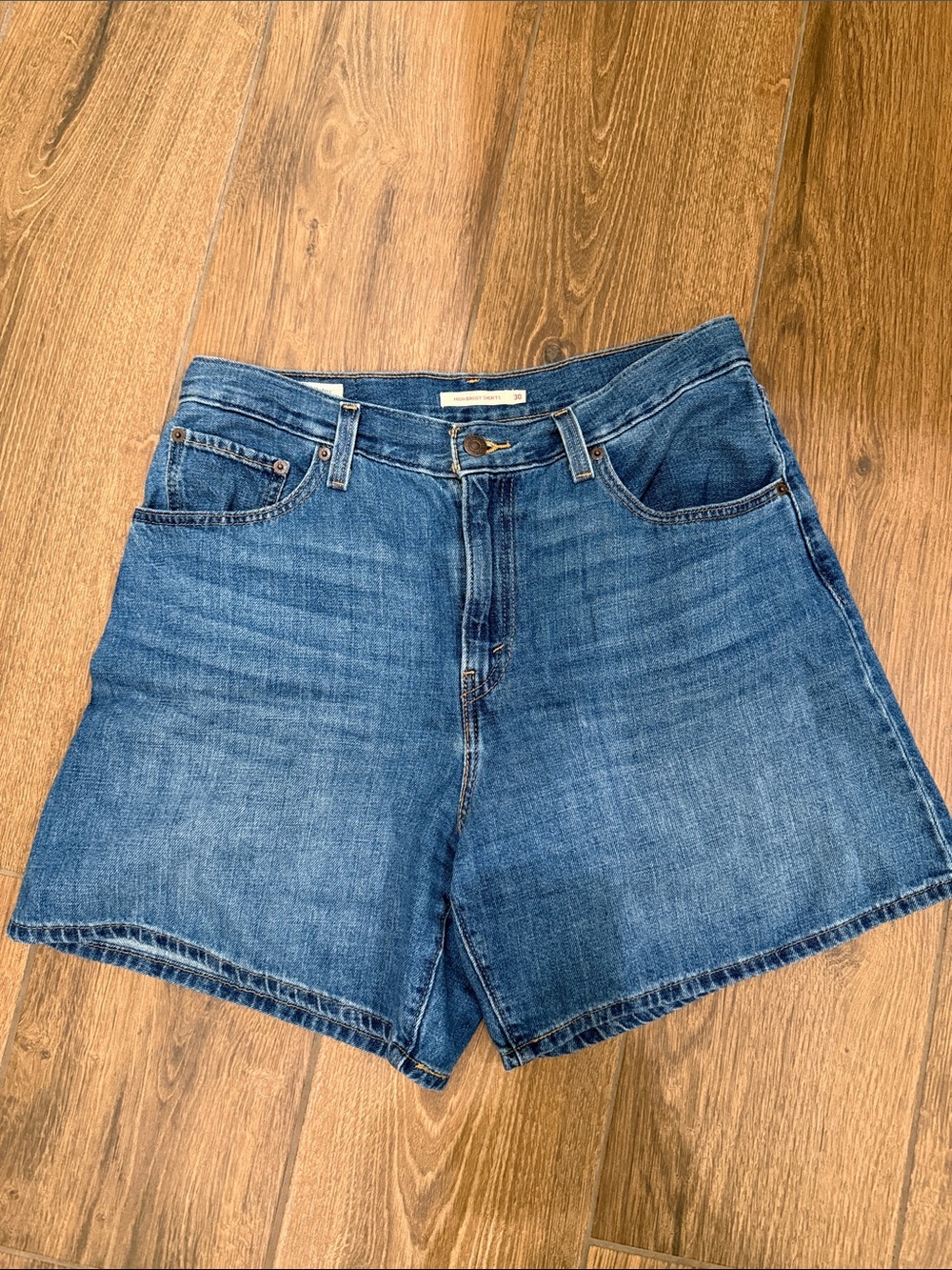 Levi’s Women's High-Rise Baggy Denim Shorts